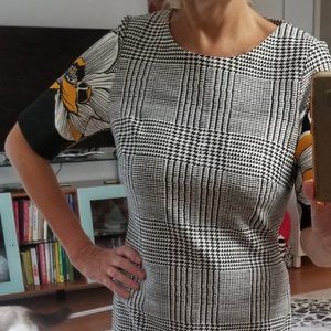 Dress NEW yellow black white